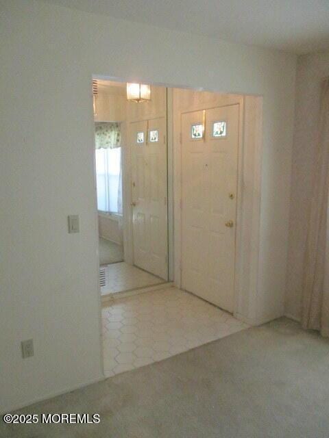 294 Marni Ln, Lakewood, NJ 08701 - view of entrance foyer