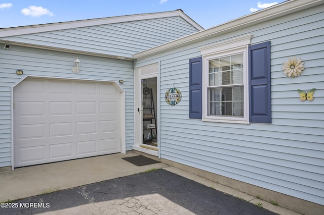 25 Tropicana Ct, Toms River, NJ 08757 - doorway to property with driveway