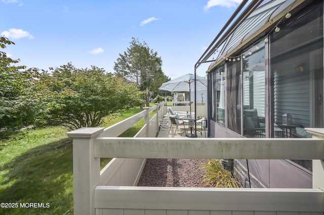 25 Tropicana Ct, Toms River, NJ 08757 - view of balcony