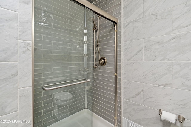 5 Maplecrest Ct, Toms River, NJ 08753 - full bathroom featuring a stall shower