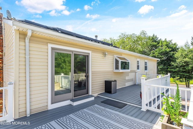 5 Maplecrest Ct, Toms River, NJ 08753 - view of wooden terrace