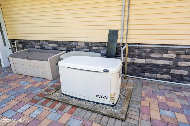 5 Maplecrest Ct, Toms River, NJ 08753 - exterior view of a power unit