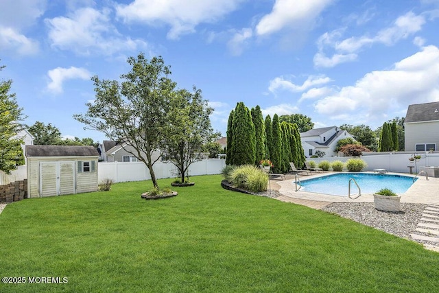 85 Mapletree Rd, Toms River, NJ 08753 - fenced backyard with a storage shed and a patio