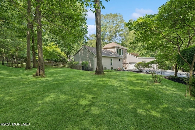 2 Derby Ln, East Brunswick, NJ 08816 - view of yard