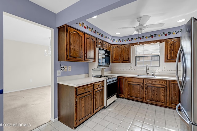 47 Lakeview Dr, Marlboro, NJ 07746 - photo 15