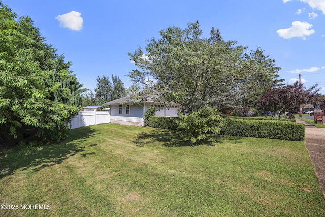 41 Alan Ter, Howell, NJ 07731 - view of yard