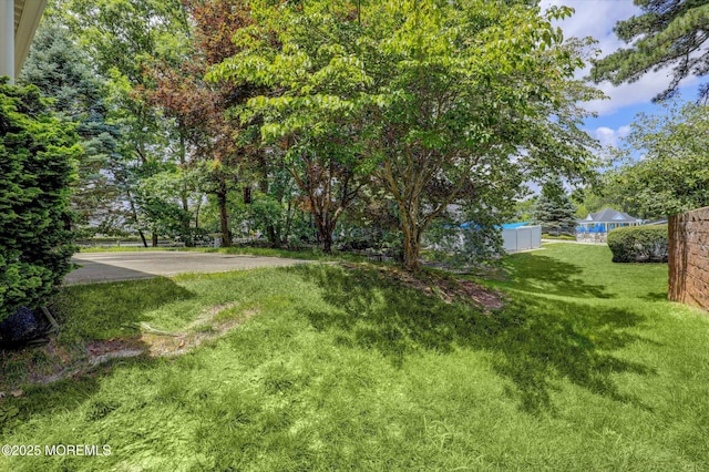 6 Thatcher Ct, Jackson, NJ 08527 - view of green lawn