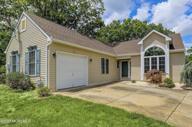 6 Thatcher Ct, Jackson, NJ 08527 - single story home with an attached garage, concrete driveway, a front lawn, and roof with shingles