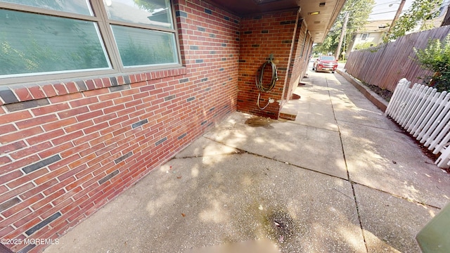 574 Main St, Sayreville, NJ 08872 - view of patio