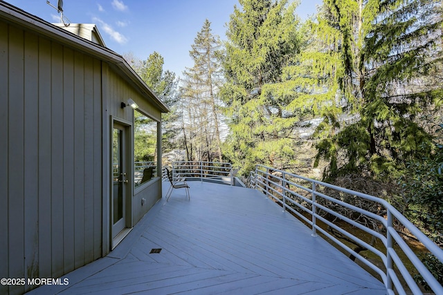 7 Jayhawk Way, Holmdel, NJ 07733 - view of deck
