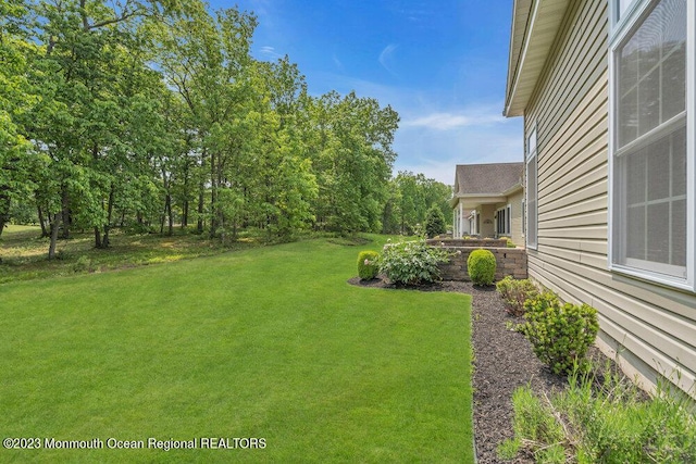 25 Merion Ln, Jackson, NJ 08527 - view of green lawn