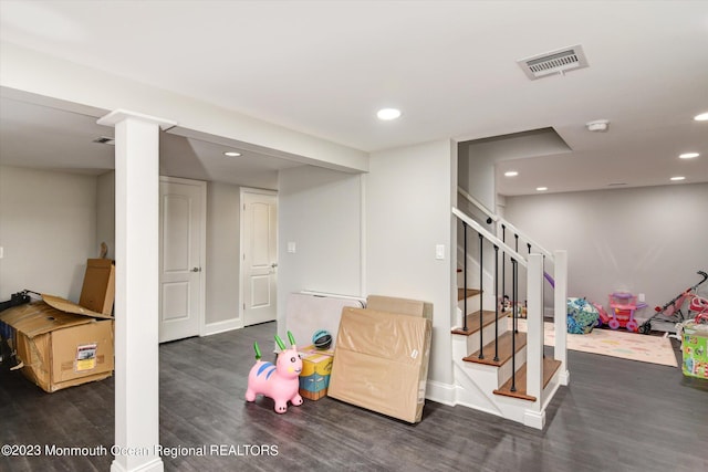 767 Hemlock Rd, Union, NJ 07083 - recreation room featuring wood finished floors and recessed lighting