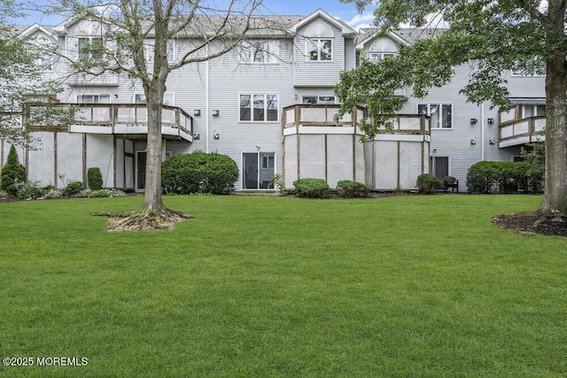 203 Muskflower Ct, Toms River, NJ 08753 - rear view of property with a lawn