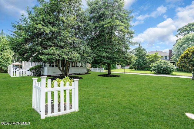 1 Cedar Ave, Rumson, NJ 07760 - view of yard