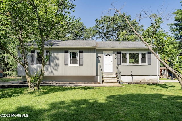 482 Radovan Ave, Bayville, NJ 08721 - view of front facade with entry steps, a front lawn, and a shingled roof