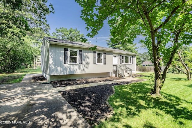 482 Radovan Ave, Bayville, NJ 08721 - ranch-style house with entry steps