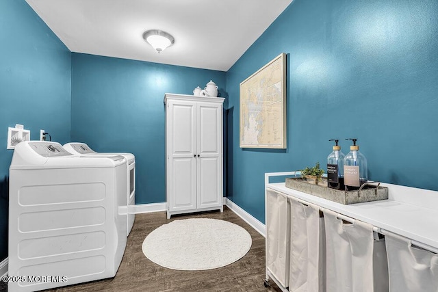 30 Malcolm Way, Lincroft, NJ 07738 - washroom featuring independent washer and dryer, dark wood-type flooring, and a bar