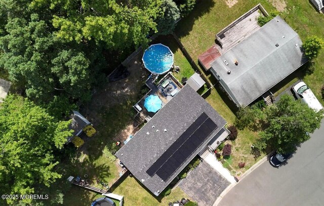 14 Cedar Ct, Manalapan, NJ 07726 - view from above of property featuring a pool