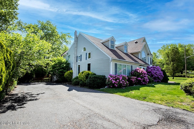 72 Vanderveer Rd, Freehold, NJ 07728 - photo 5
