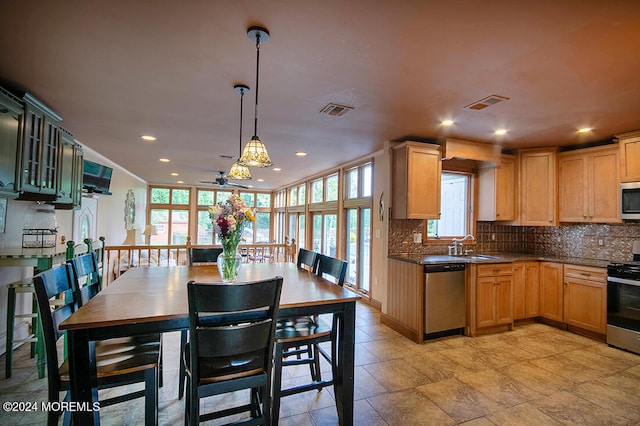 72 Vanderveer Rd, Freehold, NJ 07728 - photo 22