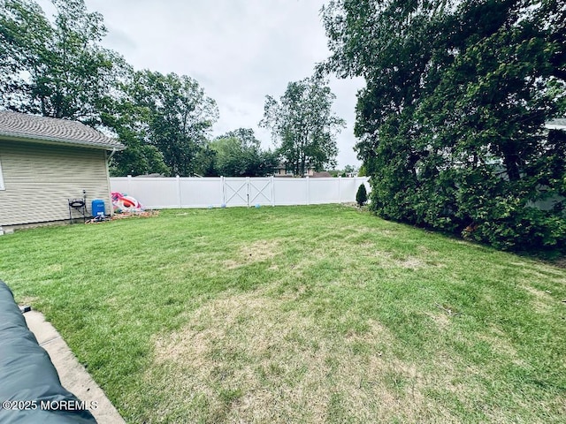 412 Steuben Ave, Forked River, NJ 08731 - view of yard