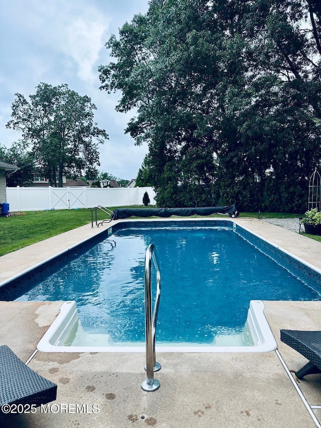 412 Steuben Ave, Forked River, NJ 08731 - view of pool featuring a fenced backyard