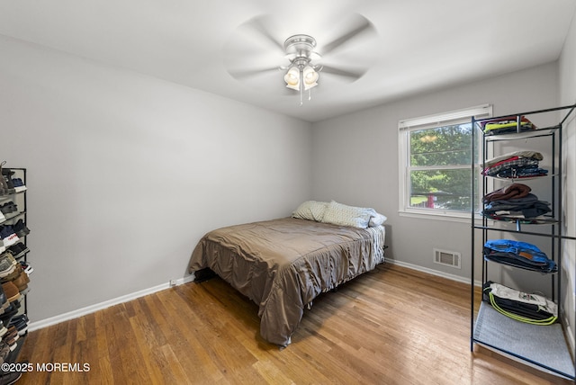 1 Spruce Way, Manalapan, NJ 07726 - bedroom featuring light wood-style flooring and a ceiling fan