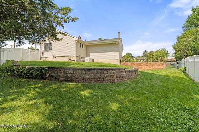 6 Frances Ct, Red Bank, NJ 07701 - view of fenced backyard