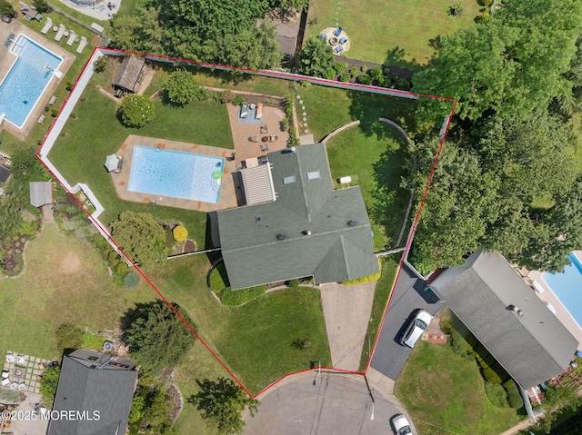 6 Frances Ct, Red Bank, NJ 07701 - aerial view of property and surrounding area featuring property boundaries highlighted