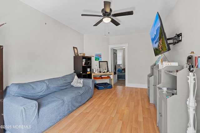 612 Grier Ave, Elizabeth, NJ 07202 - living room featuring light wood finished floors and ceiling fan