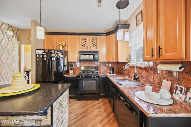 47 Gainsborough Ct, Manalapan, NJ 07726 - photo 15