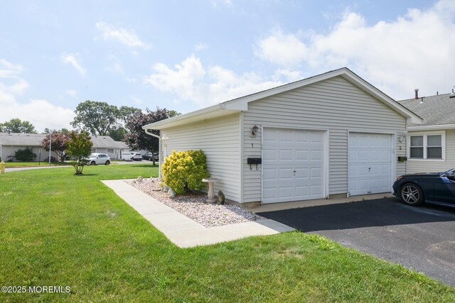 7 Kathy Ct Unit 6204, Brick, NJ 08724 - view of garage