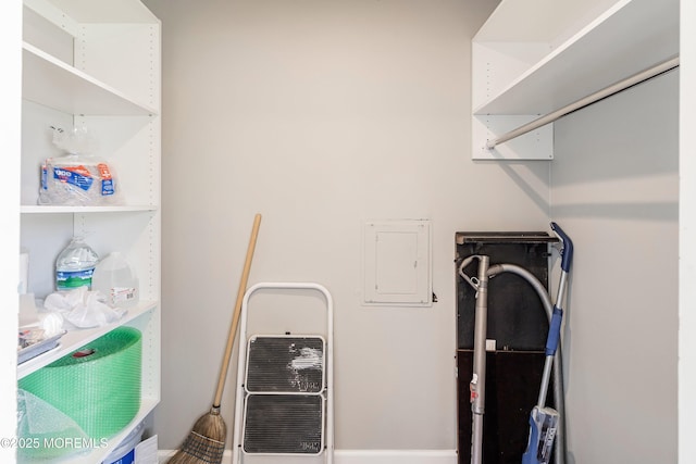 7 Bear Mountain Ct, Toms River, NJ 08753 - laundry area with electric panel