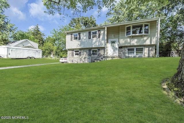 123 Susan Dr, Jackson, NJ 08527 - bi-level home with a front lawn