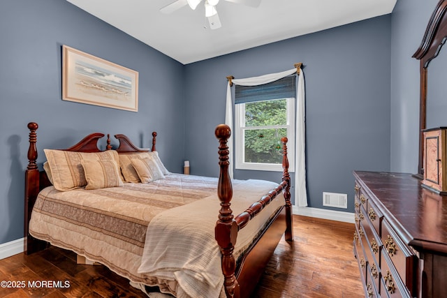 3 Algonquin Ct, Freehold, NJ 07728 - bedroom with dark wood-style floors and a ceiling fan
