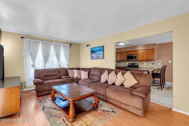 34 E 3rd Ave, Runnemede, NJ 08078
