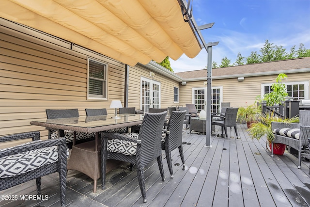 707 Cambridge Rd, Lanoka Harbor, NJ 08734 - deck with outdoor dining area