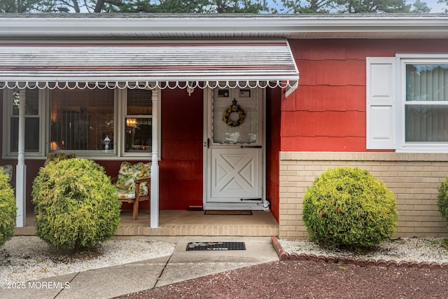 13 Millbrook Ct, Toms River, NJ 08757 - entrance to property with brick siding
