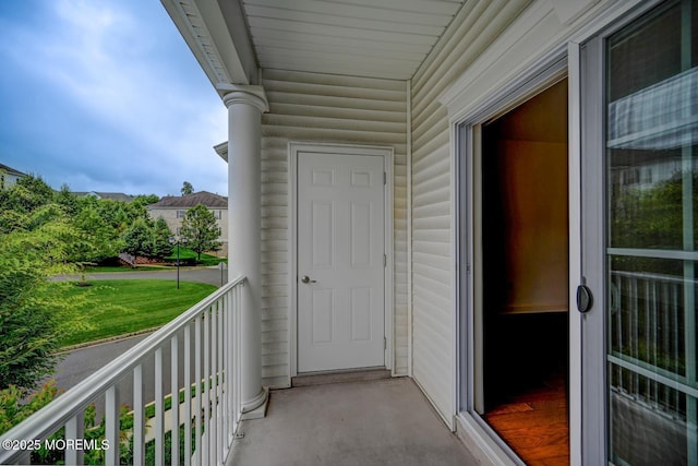 111 Canterbury Ln, Morganville, NJ 07751 - photo 34