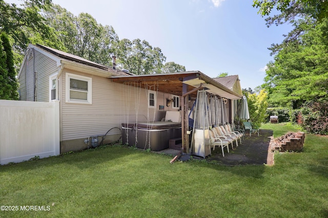 8 N Cherokee Ln, Brick, NJ 08724 - back of property featuring a hot tub