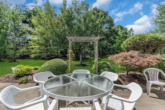 12 Drayton Rd, Manchester, NJ 08759 - view of patio / terrace featuring outdoor dining area