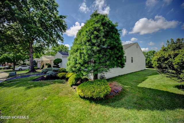 41 Lakeview Dr, Marlboro, NJ 07746 - photo 40
