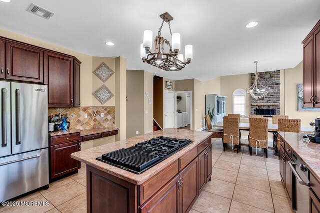 2 Elkridge Way, Manalapan, NJ 07726