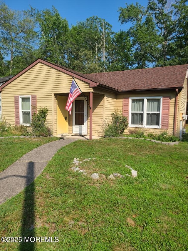 120 Lexington Dr, Little Egg Harbor, NJ 08087 - ranch-style home featuring a front lawn
