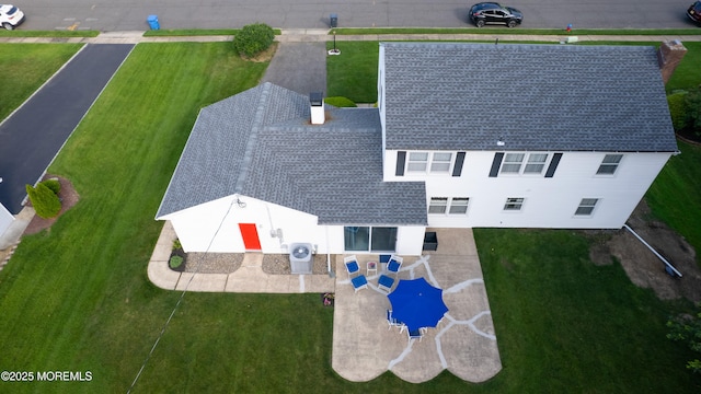 20 Kenwood Ln, Old Bridge, NJ 08857 - aerial view of property and surrounding area featuring a pool