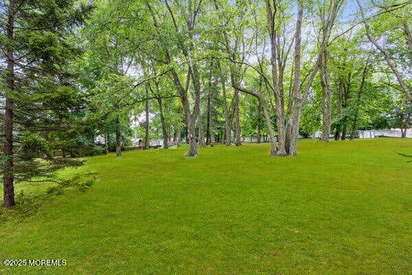 647 Tinton Ave, Tinton Falls, NJ 07724 - photo 25