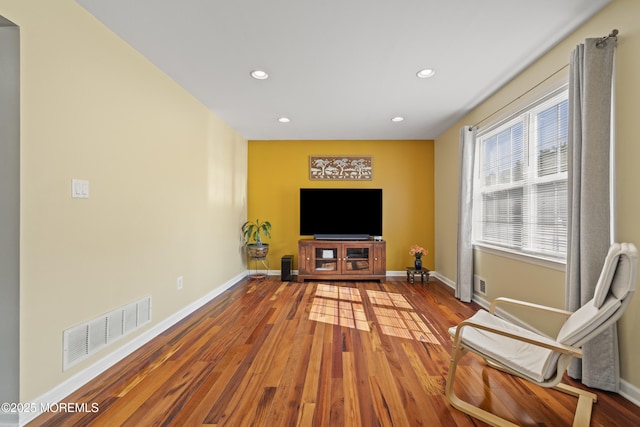7 Warbler Rd, Marlboro, NJ 07746 - living room featuring recessed lighting and wood finished floors