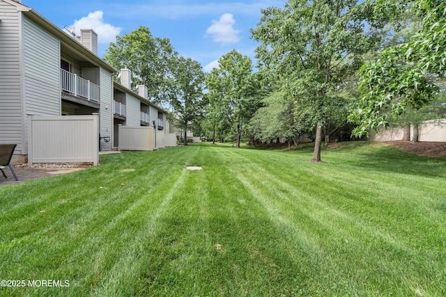 18 Remington Dr Unit 5, Freehold, NJ 07728 - view of grassy yard