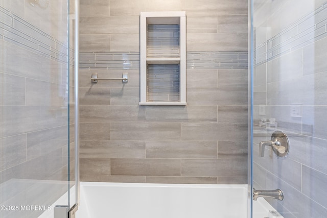 623 Forecastle Ave, Beachwood, NJ 08722 - full bath with bath / shower combo with glass door