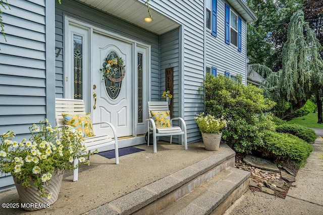 7 Crest Rd, Jackson, NJ 08527 - view of exterior entry with covered porch